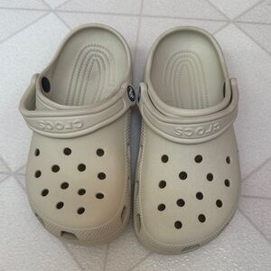 CROCS Classic Clog in Light Taupe